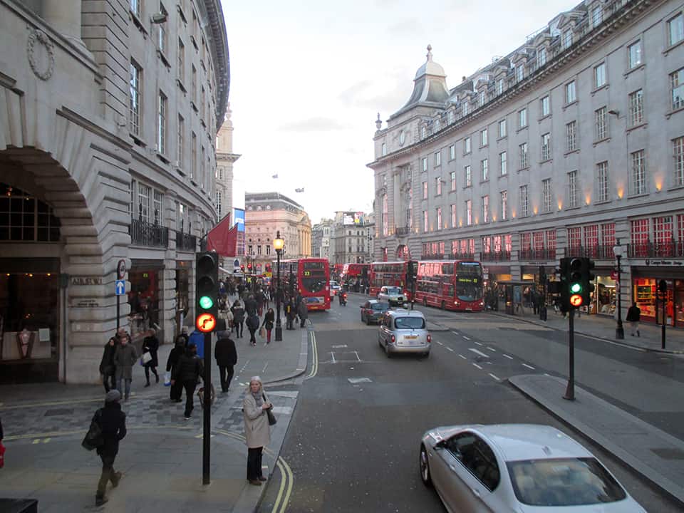 PHOTO ESSAY | Regent Street | London | The Outlaw Urbanist